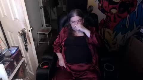 Anne online show from May 6, 10:10 am