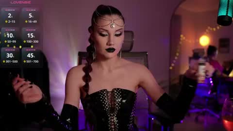 Miss Veth online show from July 25, 2:53 am