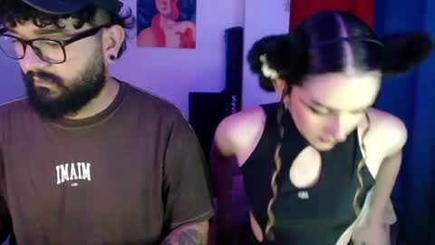 TwinFlamesXX online show from July 1, 1:47 am