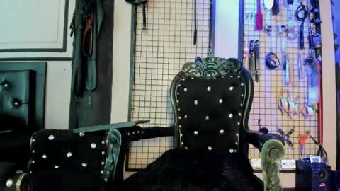Clio  Tadeo online show from May 18, 4:07 am