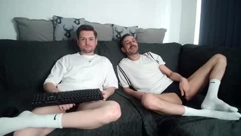 RyanRowan online show from July 19, 1:36 pm