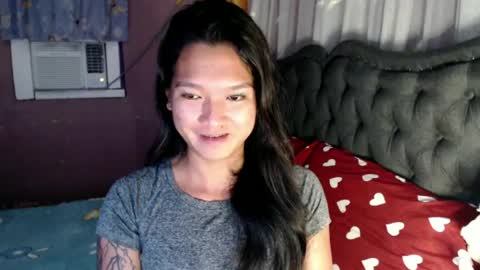 NEWRA  ALLISON online show from July 14, 10:37 pm