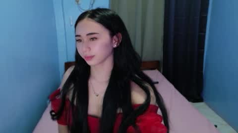 urfave_bbgirl online show from July 17, 3:58 pm