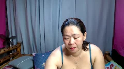 urpinay_singlemother online show from June 4, 8:53 am