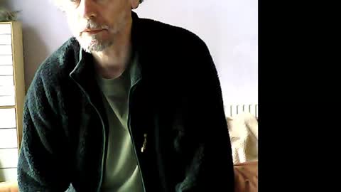 Uther30 online show from April 5, 1:41 pm