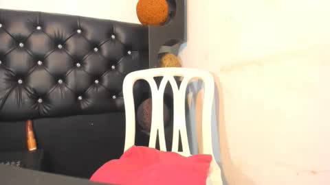 valeriapinkk online show from June 4, 2:34 pm