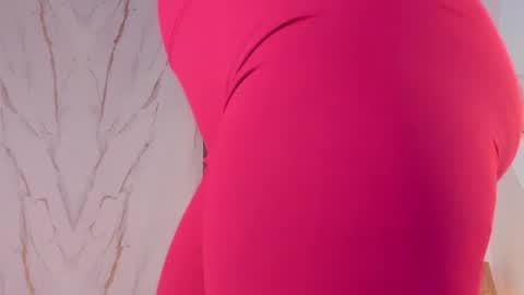 Vallolet Peach  online show from May 24, 12:34 pm