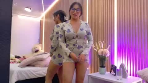 Vanessa online show from July 17, 5:53 am