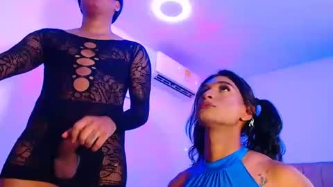 vannesa01 online show from June 1, 7:26 pm