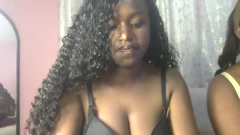 vee_quest online show from June 17, 7:52 pm