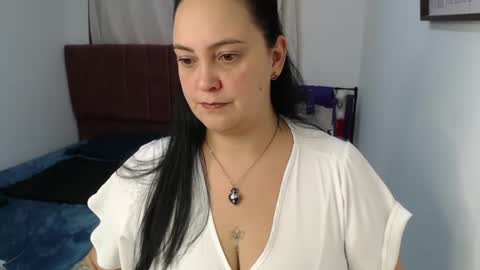 veroniicabbw_ online show from August 7, 12:14 pm
