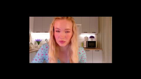 Veronika online show from November 15, 3:02 pm