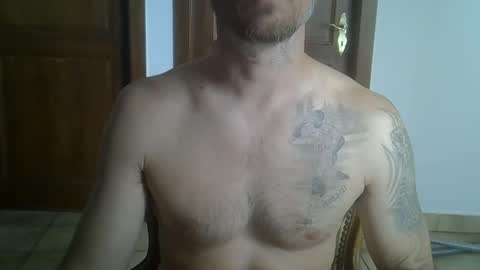 veryhotpervert online show from May 8, 11:38 am
