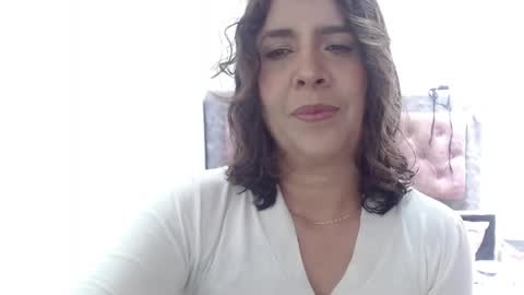 Hi guys   Im victoria  Be the one who can control me in PVT online show from June 2, 3:25 pm