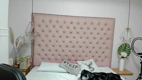 victoria_kitt online show from November 27, 7:32 pm