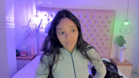 victoria_kitt online show from November 8, 3:26 pm