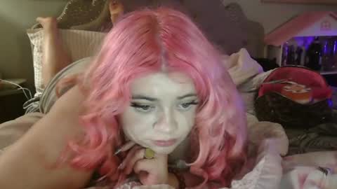 viennavisabelle online show from June 13, 4:01 am