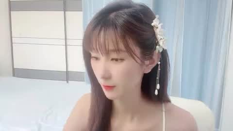 vivi online show from July 19, 5:54 am