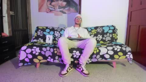 Vlad online show from May 25, 4:07 am