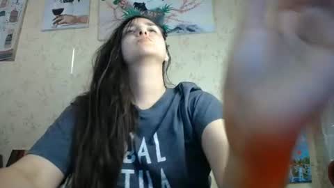 voulezvous_angel online show from June 14, 7:27 pm