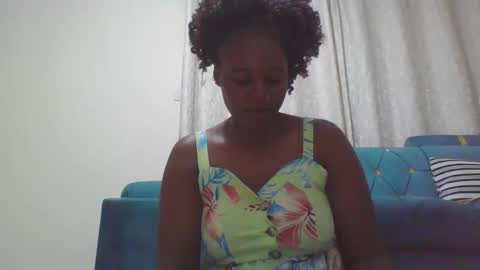 wapgirl22 online show from May 25, 6:58 pm