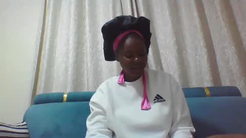 wapgirl22 online show from May 22, 2:57 pm