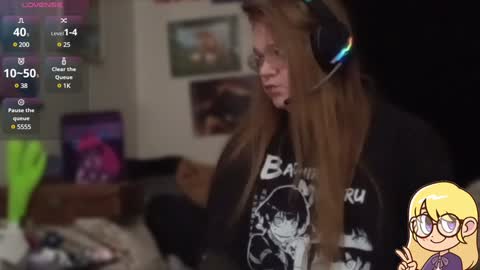 Ash online show from December 3, 11:18 pm