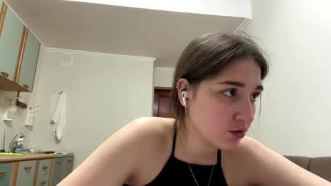 Anna online show from April 25, 2:25 pm