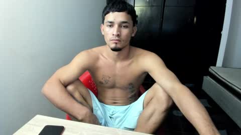white online show from July 25, 6:44 am