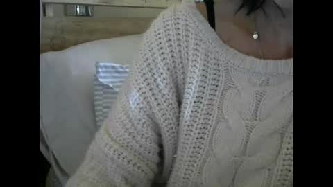 Wifeonly online show from January 29, 10:05 am