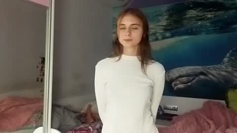 Lia online show from July 29, 3:56 pm