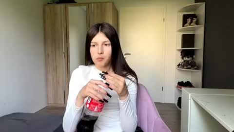 Mari online show from June 21, 7:48 am