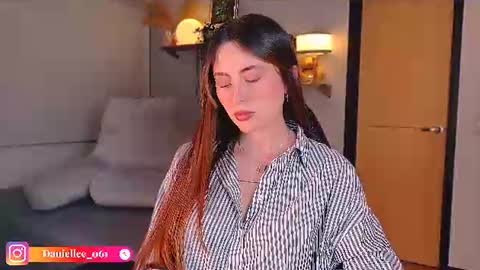   online show from July 11, 3:33 am
