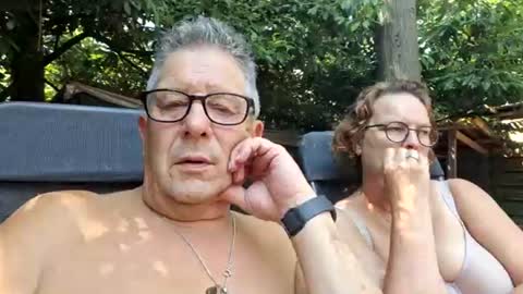woodwurm and Snoeske online show from June 18, 1:16 pm