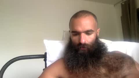 woof_wolf37 online show from May 3, 6:14 pm