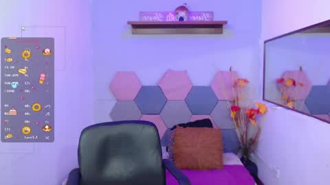 Ximena online show from June 3, 2:33 pm