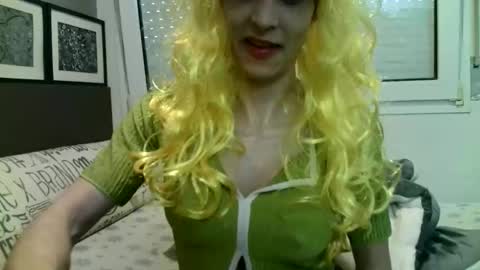 Wendy online show from May 3, 11:49 am