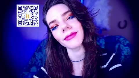 Bella Bondai online show from May 26, 3:45 am