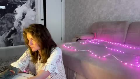 Yanny online show from June 2, 8:05 am