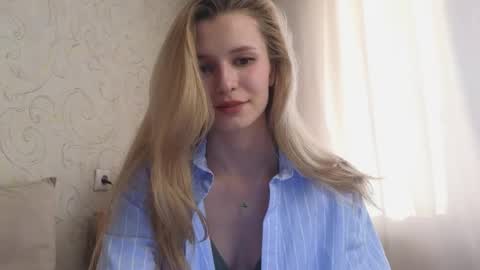 Yenna online show from May 23, 3:52 pm