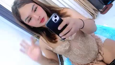 yhanna_08 online show from July 10, 6:01 pm