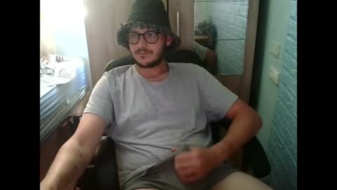 A... online show from June 18, 12:32 pm