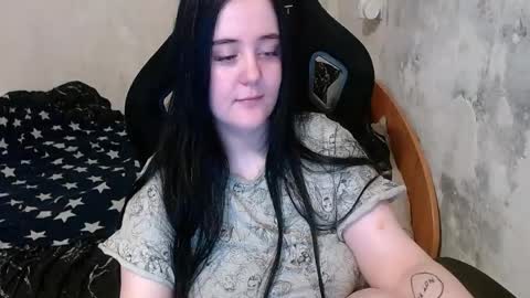 your_8a8y online show from May 21, 5:52 pm