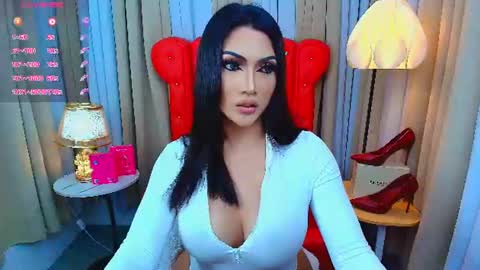 Goddess online show from July 17, 1:24 pm