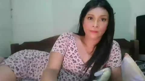 mimi online show from July 29, 1:55 pm