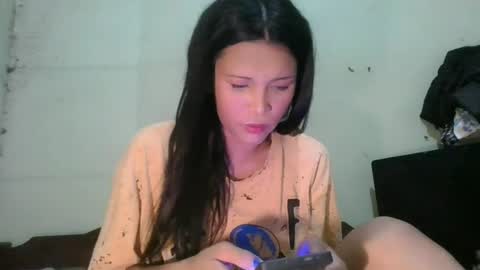 mimi online show from July 26, 10:35 am