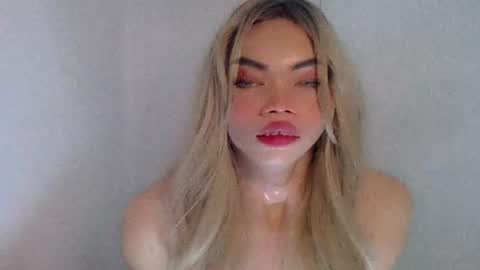 Amy Walker online show from July 9, 4:38 am
