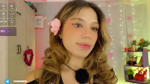 Isabella but you can call me Isa .-. online show from August 3, 5:42 am