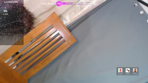 Stella online show from May 28, 6:17 pm