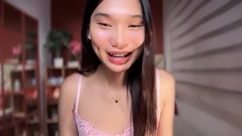 yoursluttyashxx online show from May 11, 4:59 pm